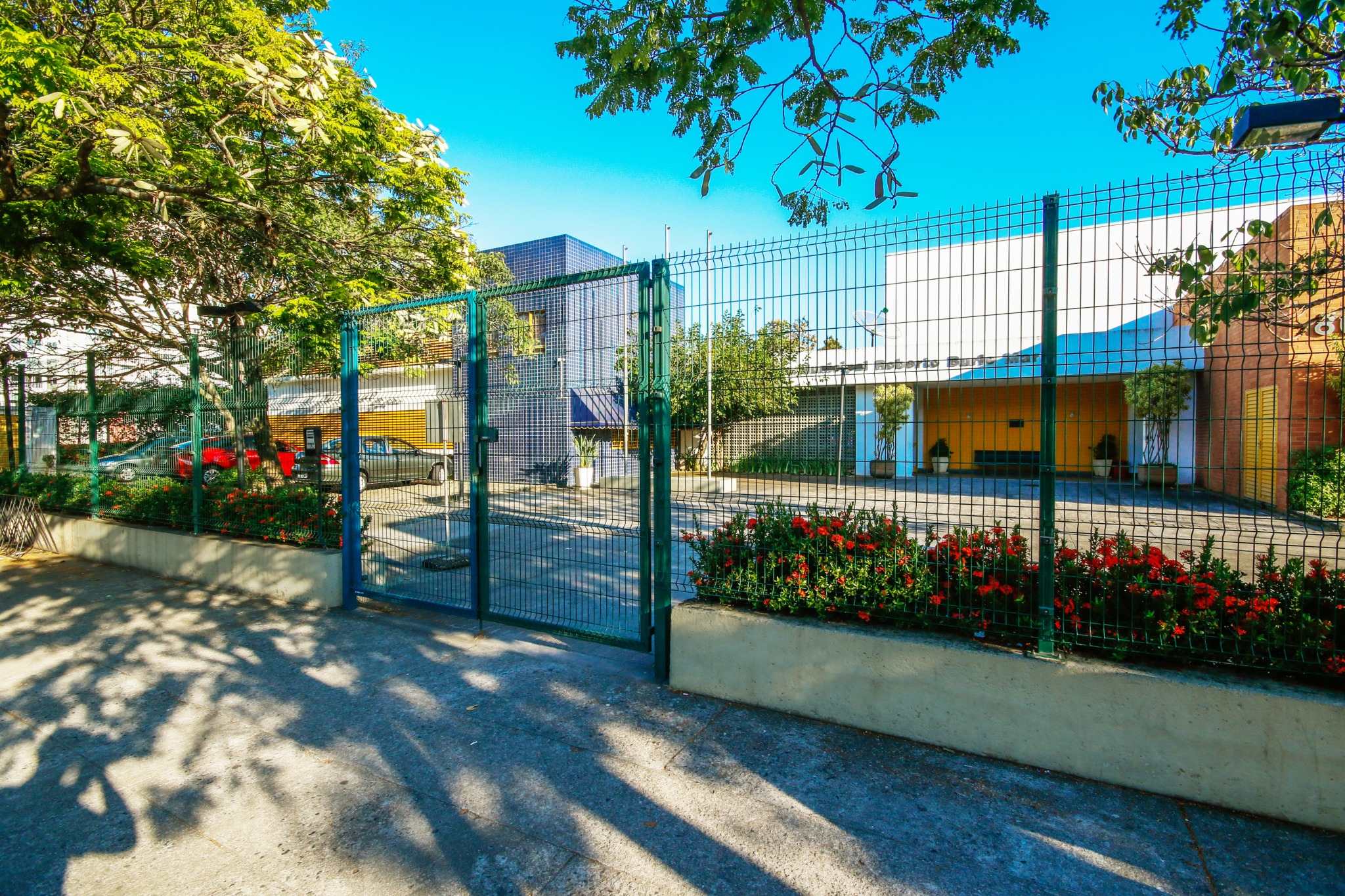 Carvalho Hosken apoia ação literária na Escola Burle Marx, no bairro planejado Rio 2