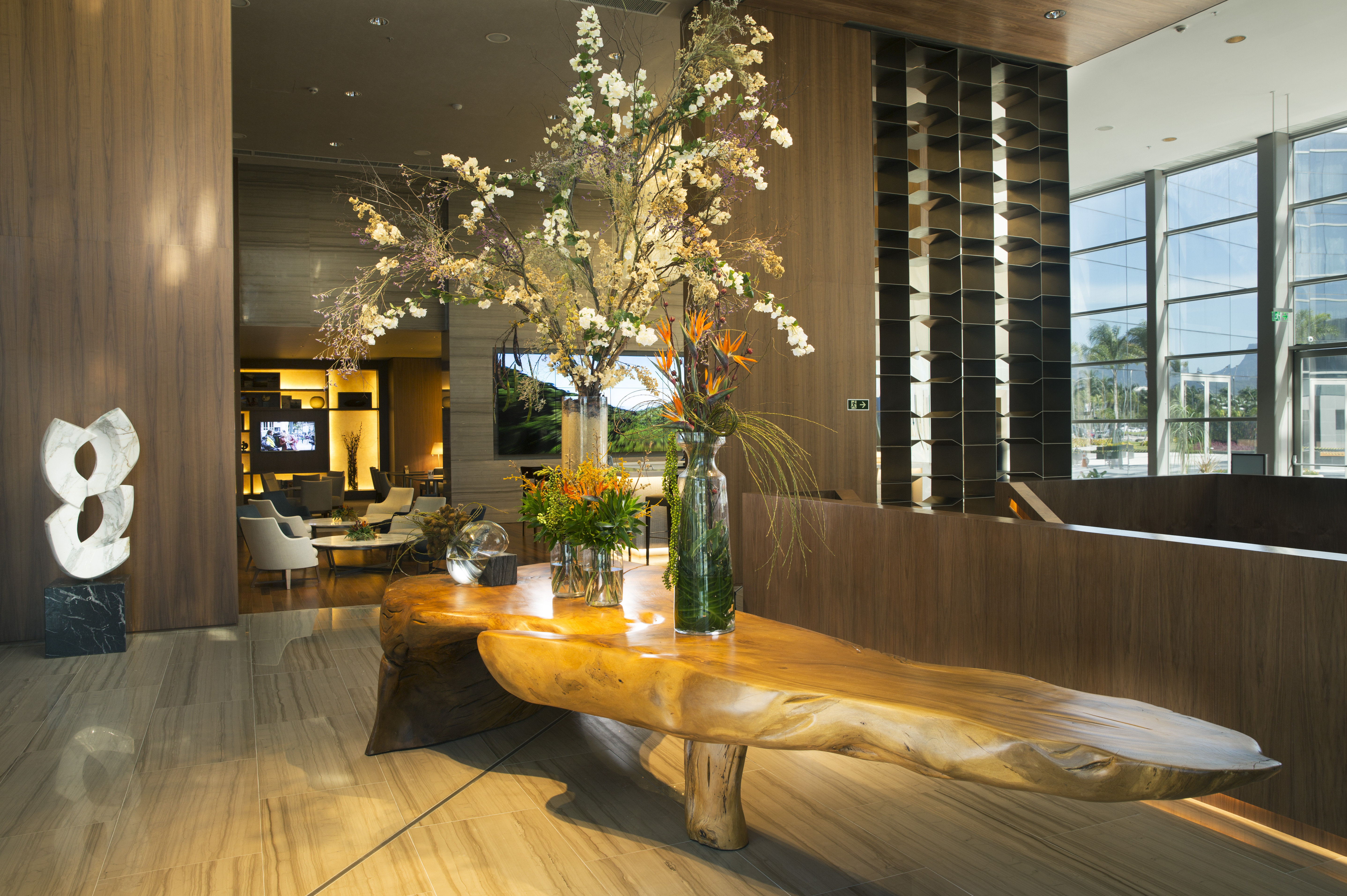Parabéns, Hilton Barra! Uma década de excelência no coração do Centro Metropolitano