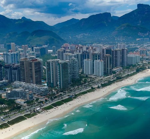 Barra da Tijuca vai receber seis obras até 2028 para reduzir engarrafamentos; saiba o que muda no trânsito